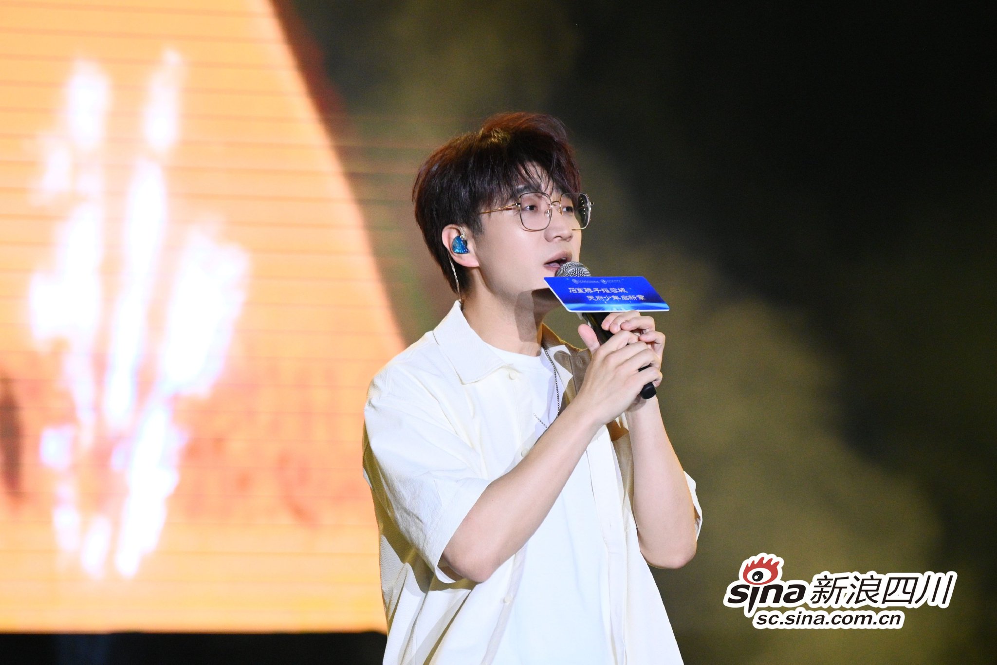 MAD险胜TL，Clid拿下关键大龙强强对话成都决赛之夜，点燃全场激情的简单介绍