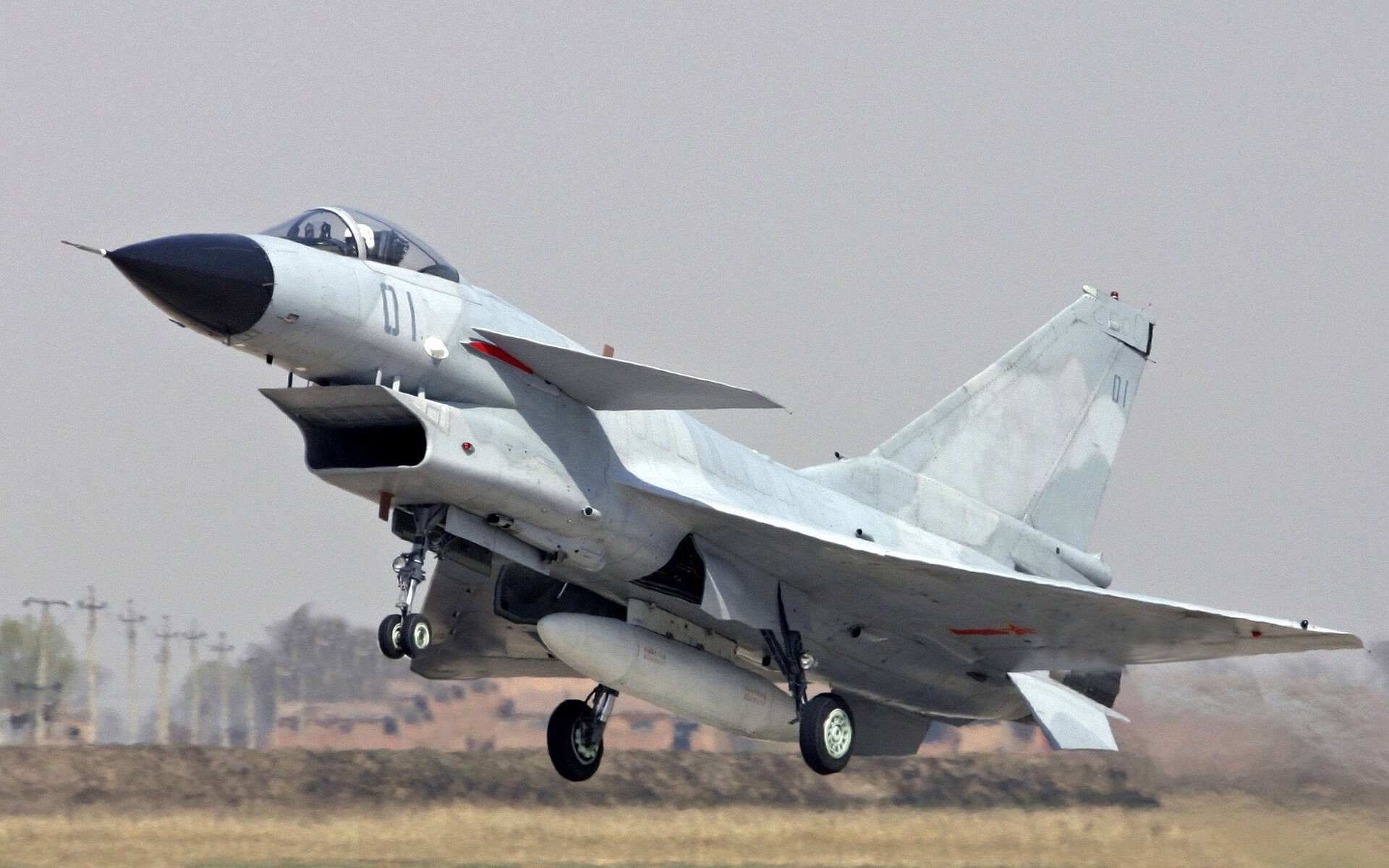 英超争冠的旧日硝烟与足球新世界的无声革命，当沙特资本提前终结悬念，厄瓜多尔又身在何方？