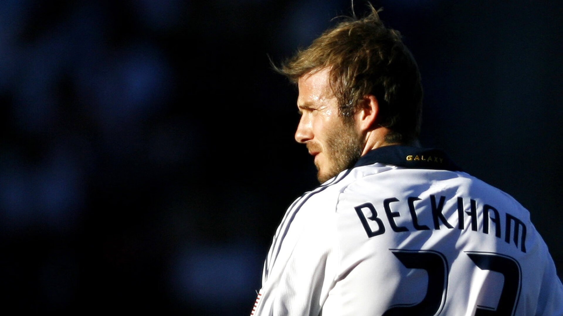 西决生死战焦点战，广东队爆冷带走掘金，亚洲篮球的辉煌时刻